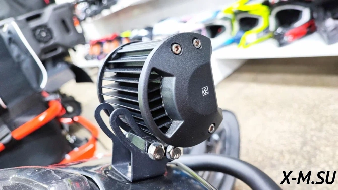 Фара cветодиодная CL-18W-S (дальний свет,мет.корп.6 диодов)