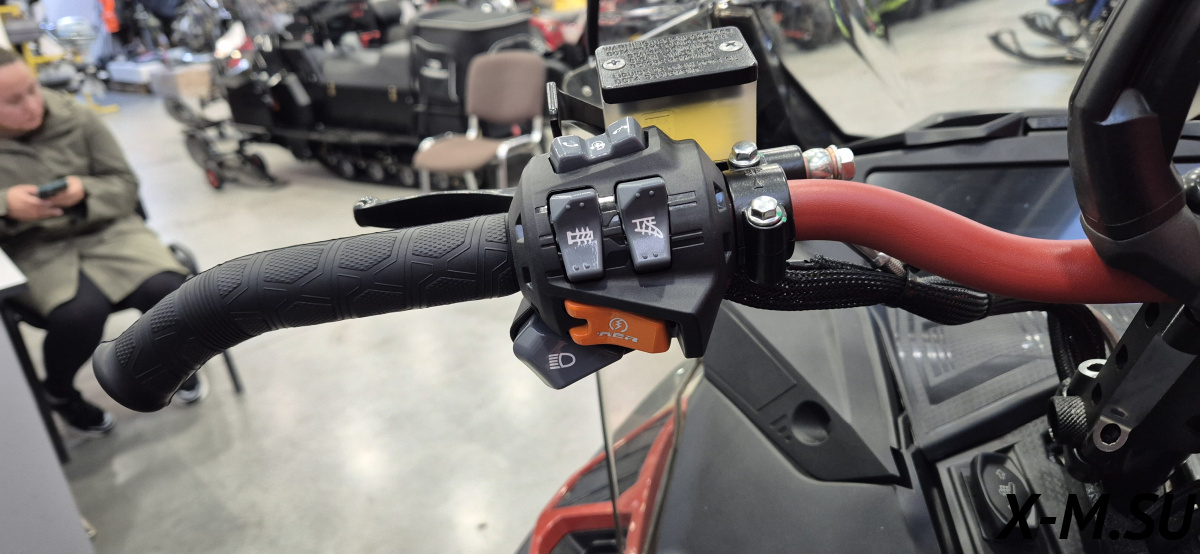 Снегоход AODES Snowcross 1000 SWT 600mm LCD 10.25